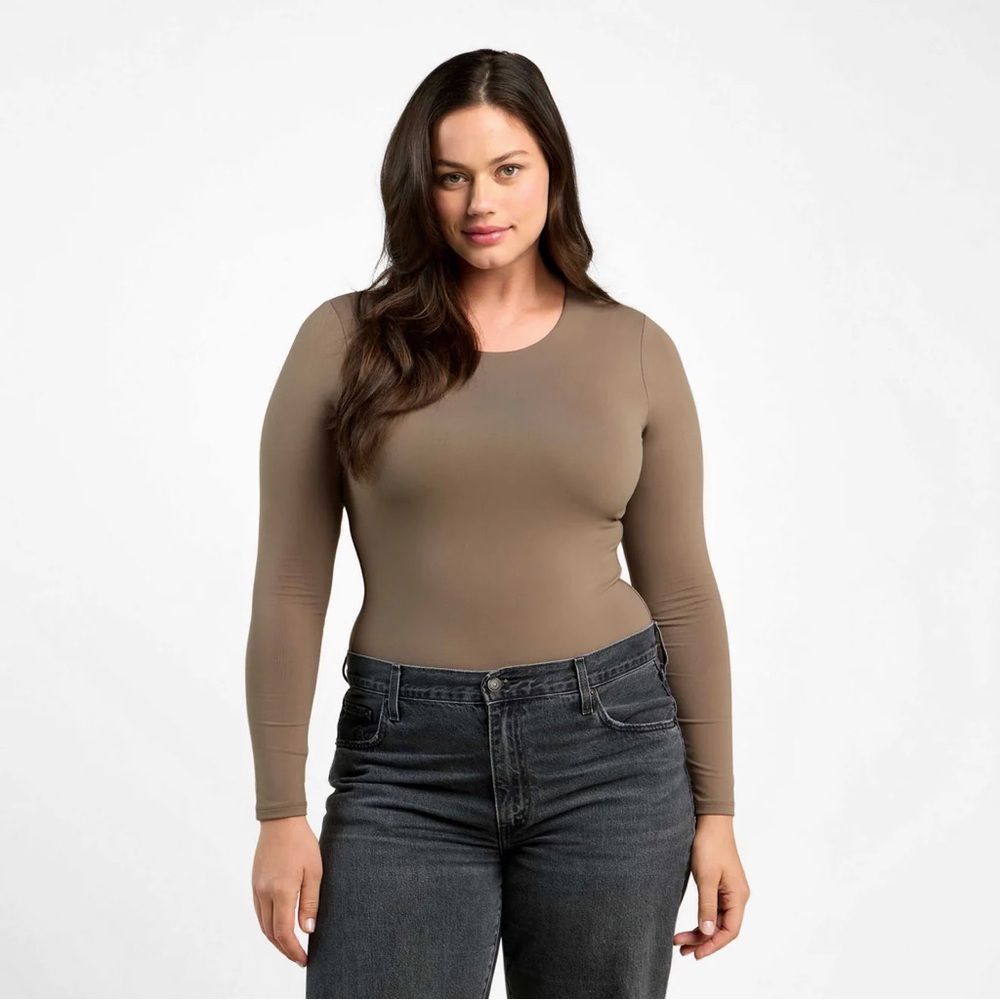 Nuuds bodysuit in Mocha